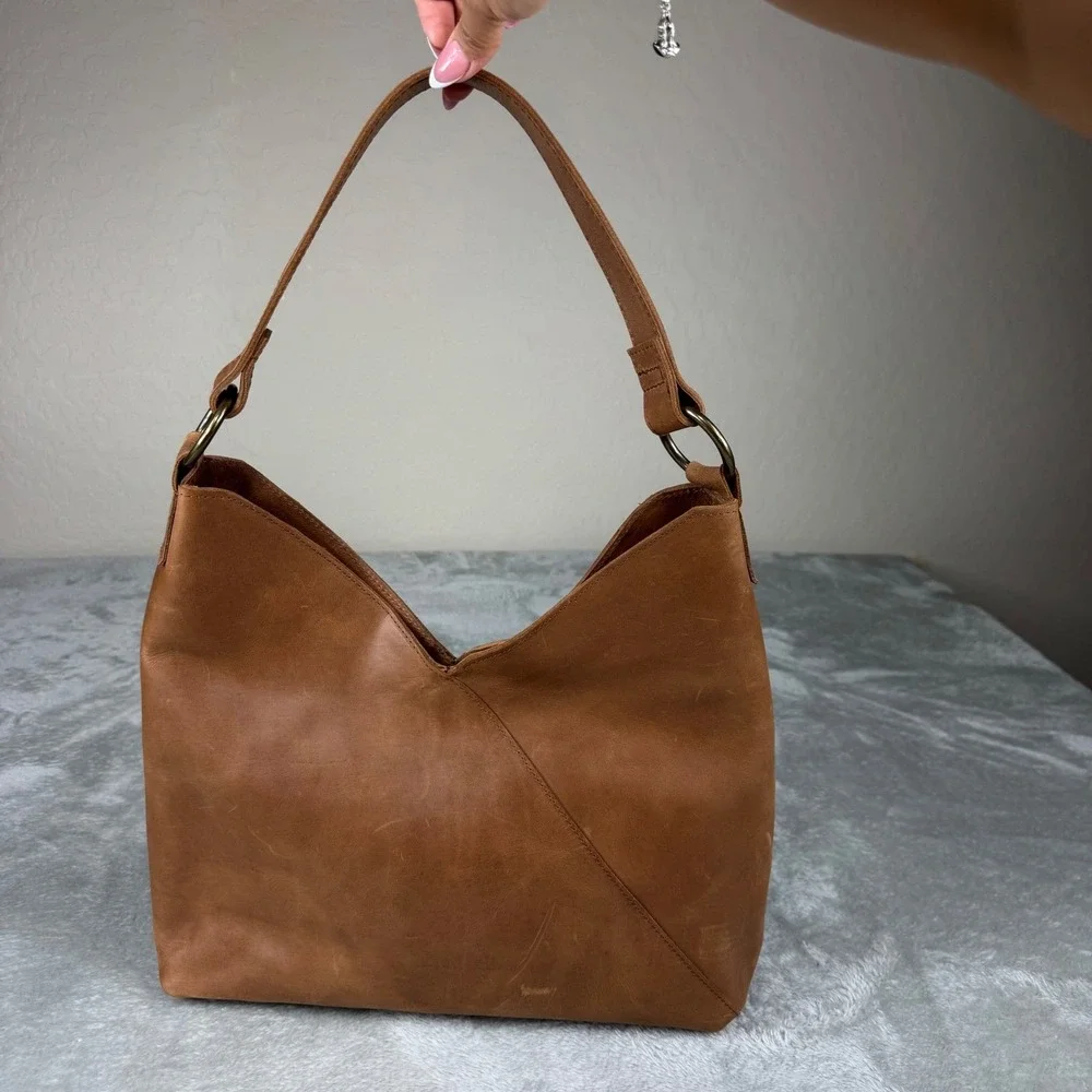 Able leather hobo